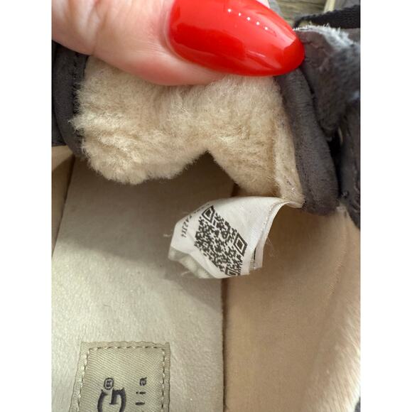 UGG Australia Suede Wool-Lined Sneakers Gray Size 8.5 - Picture 6 of 7